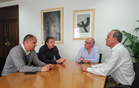 Reunión para mejorar la movilidad y conectividad de La Palma