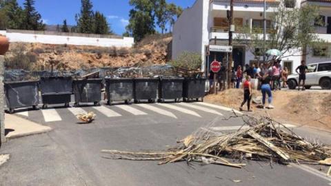 Barricadas en Tunte. San Bartolomé de Tirajana. Gran Canaria.