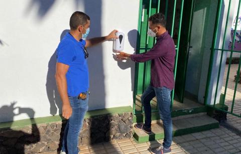 Tías se prepara para la vuelta a las clases en septiembre