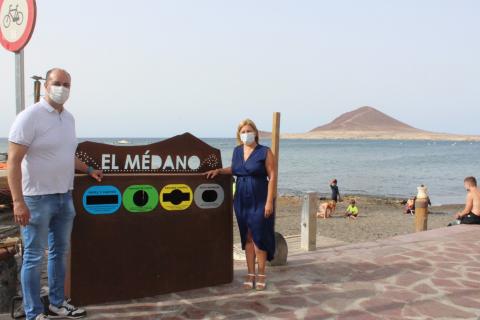 Papelera clasificación residuos de Playa Chica, Granadilla. Tenerife