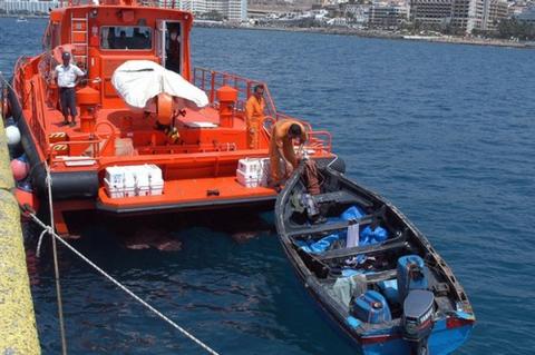 Salvamento Marítimo rescata patera. Canarias