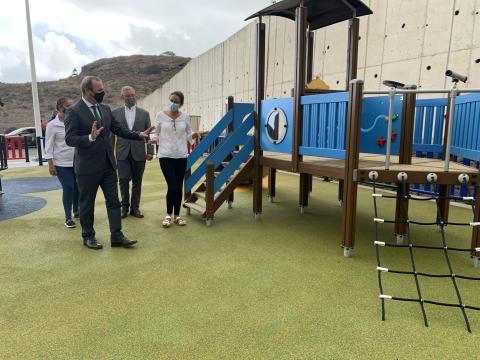 Parque infantil inclusivo en Ciudad del Campo. Las Palmas de Gran Canaria