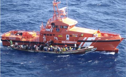 Rescate de inmigrantes por parte de Salvamento Marítimo