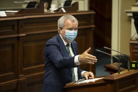 Sebastián Franquis en el Parlamento de Canarias / CanariasNoticias.es