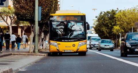 Línea 91 de Guaguas Municipales. Las Palmas de Gran Canaria / CanariasNoticias.es