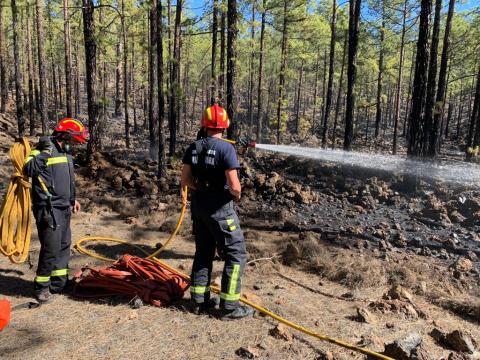 Extinguen un conato de incendio en Chío en Guía de Isora / CanariasNoticias.es
