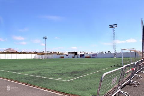 Campo de fútbol de Puerto del Carmen. Tías. Lanzarote/ canariasnoticias