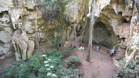 Cueva de Panga ya Saidi (Kenia)