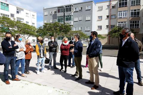 El alcalde de Santa Cruz, José Manuel Bermúdez visita las 1000 viviendas / CanariasNoticias.es