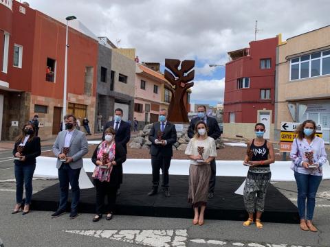Acto de homenaje a los sanitarios en la lucha contra Covid-19 en Telde / CanariasNoticias.es