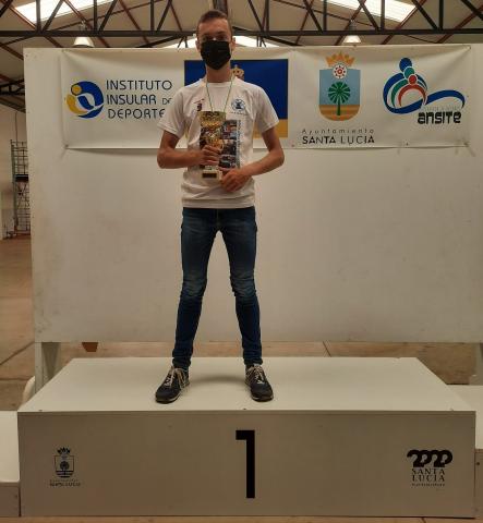 Raúl Pérez Guerra campeón Insular Sub-16 de Ajedrez 
