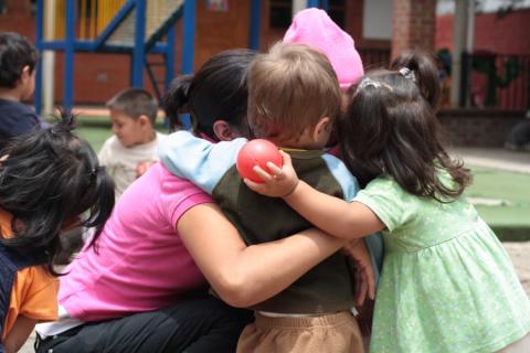 Conoce el trabajo de Aldeas Infantiles SOS para proteger y ayudar a la infancia