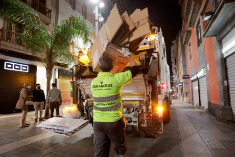 Limpieza. Santa Cruz de Tenerife/ canariasnoticias.es