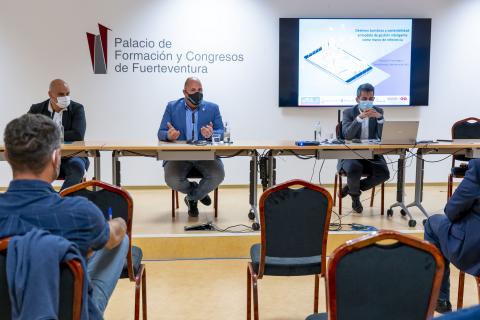 Desayunos Tecnológicos de Fuerteventura / CanariasNoticias.es Desayunos Tecnológicos de Fuerteventura / CanariasNoticias.es