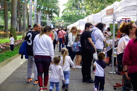 Feria del Libro en el Parque García Sanabria de Santa Cruz de Tenerife / CanariasNoticias.es