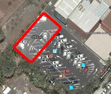 Zona habilitada para estacionamiento de autocaravanas en San Sebastián de La Gomera 