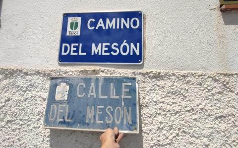 Teror renueva las placas de sus calles / CanariasNoticias.es