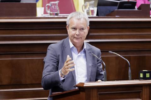 Sebastián Franquis en el Parlamento de Canarias / CanariasNoticias.es