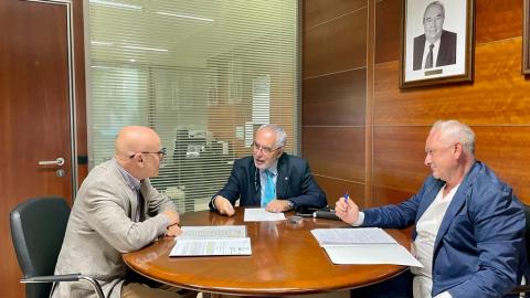 Óscar Izquierdo con el Diputado del Común / CanariasNoticias.es 