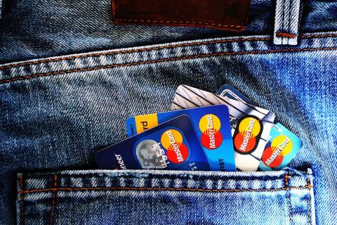 Cómo elegir la mejor tarjeta de crédito según tus necesidades