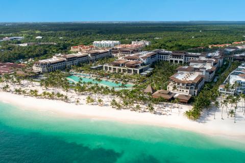 Lopesan Costa Bávaro Resort Spa & Casino