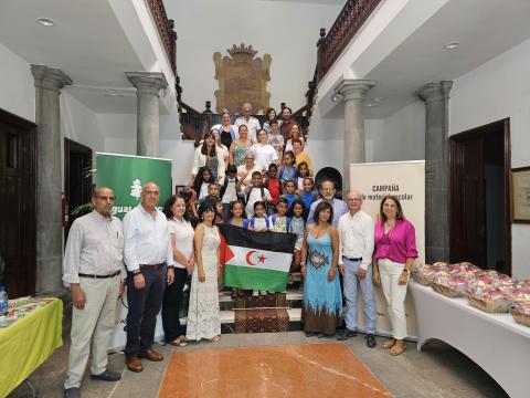 Niños saharauis de "Vacaciones en Paz" en Teror 