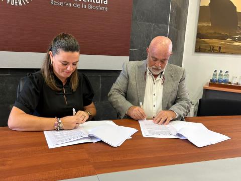 Firma del convenio / CanariasNoticias