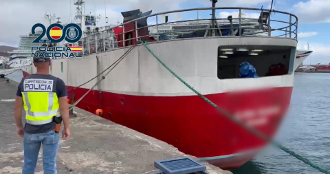 Barco intervenido con la droga Barco intervenido con la droga