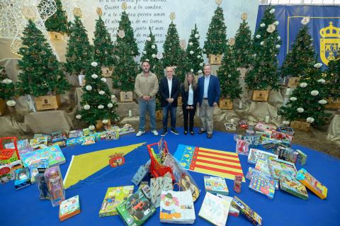 Regalos infantiles donados para Valencia
