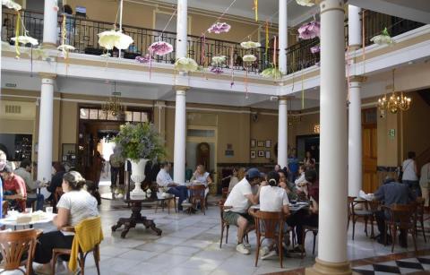 La Casa de las Flores